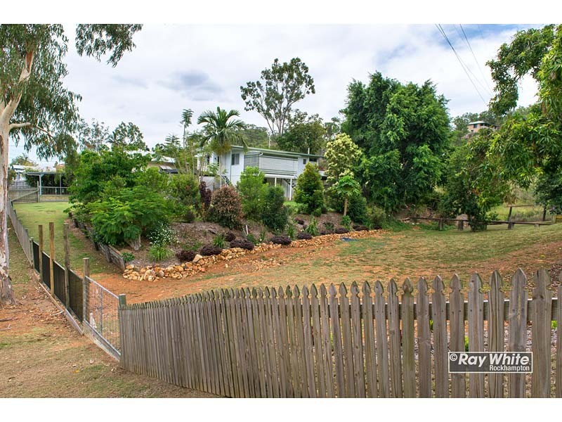435 Rockonia Road, Lakes Creek QLD 4701