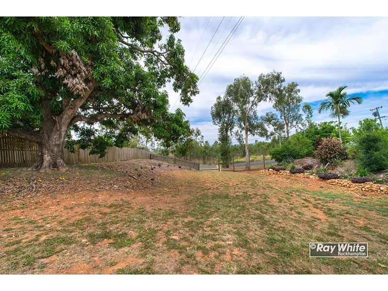 435 Rockonia Road, Lakes Creek QLD 4701