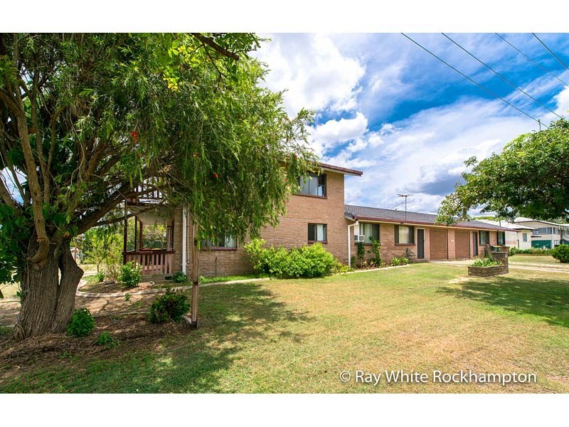 2/287 Hutton Street, Berserker QLD 4701