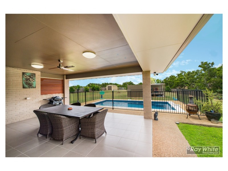 60 Stirling Drive, Rockyview QLD 4701