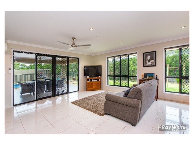 60 Stirling Drive, Rockyview QLD 4701