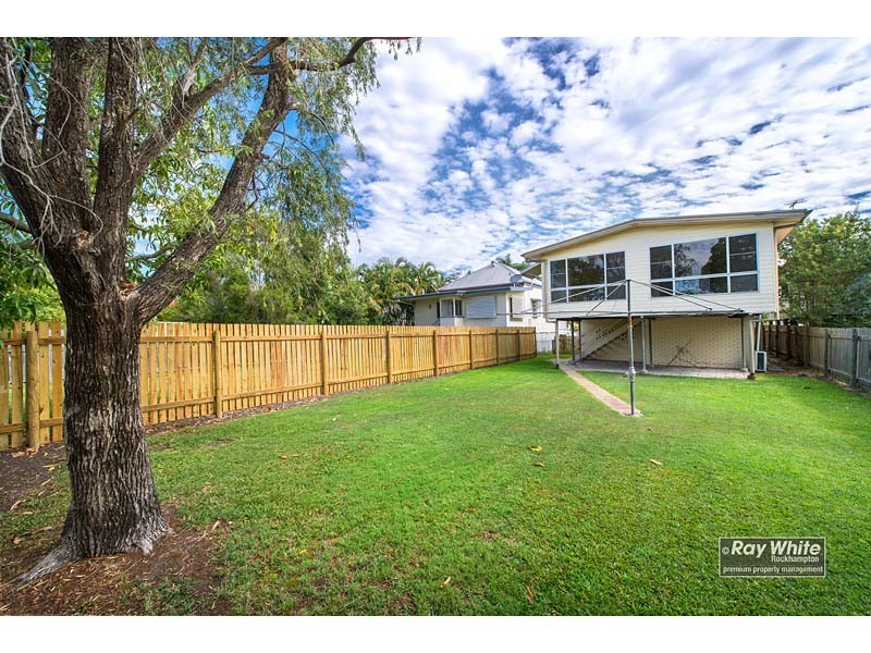54 Larnach Street, Allenstown QLD 4700