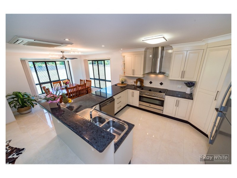 2 Maddison Avenue, Rockyview QLD 4701