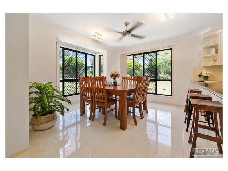 2 Maddison Avenue, Rockyview QLD 4701