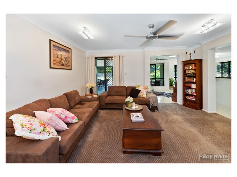 2 Maddison Avenue, Rockyview QLD 4701