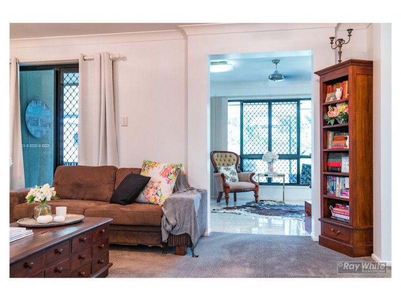 2 Maddison Avenue, Rockyview QLD 4701