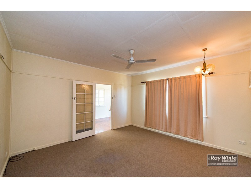 7 Cowap Street, Park Avenue QLD 4701