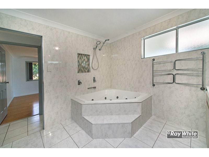 59 Murphy Drive, Glenlee QLD 4711