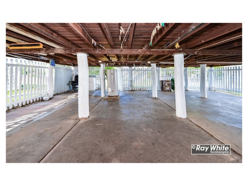 55 Luck Avenue, Wandal QLD 4700