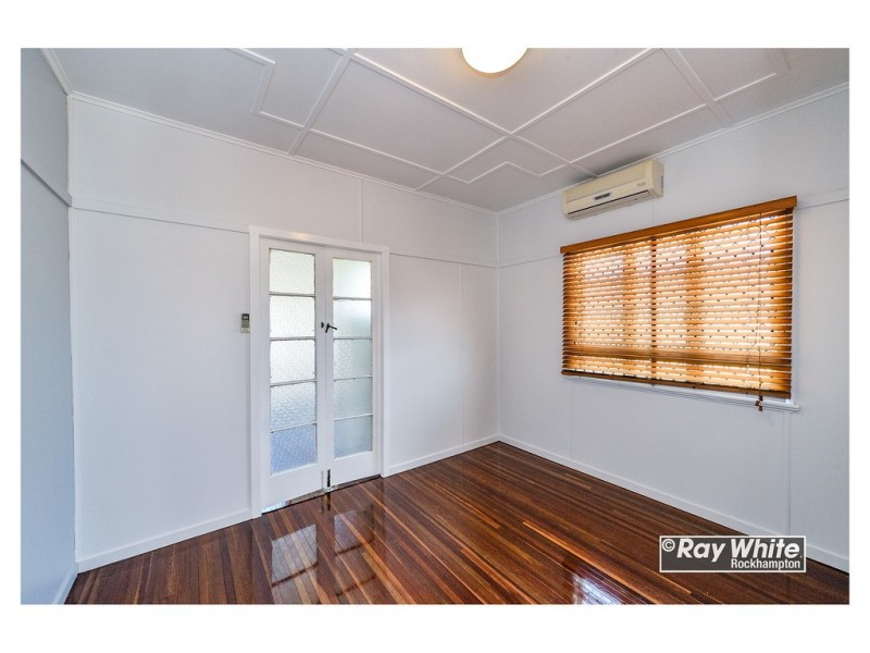 55 Luck Avenue, Wandal QLD 4700