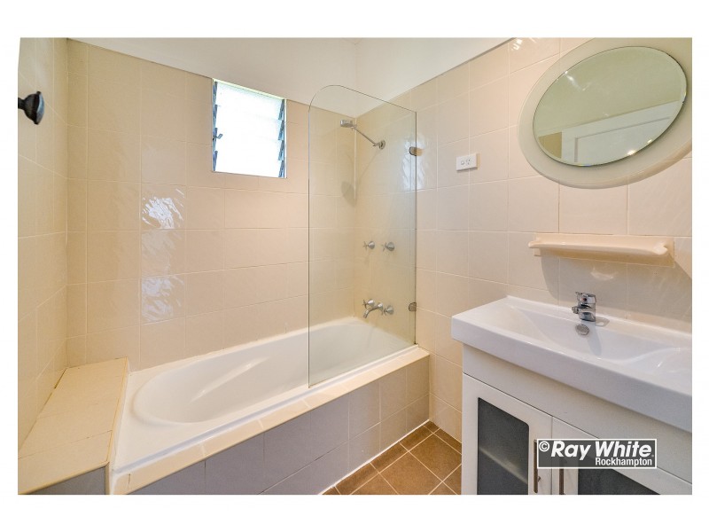 55 Luck Avenue, Wandal QLD 4700