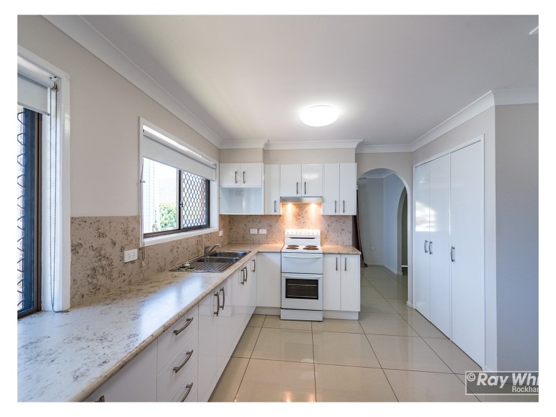 333 Philp Avenue, Frenchville QLD 4701