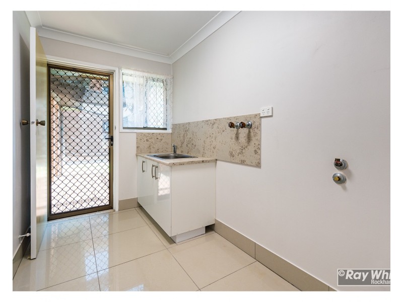 333 Philp Avenue, Frenchville QLD 4701