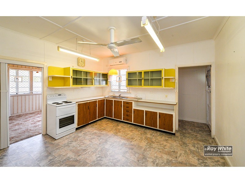 70 Wentworth Terrace, The Range QLD 4700