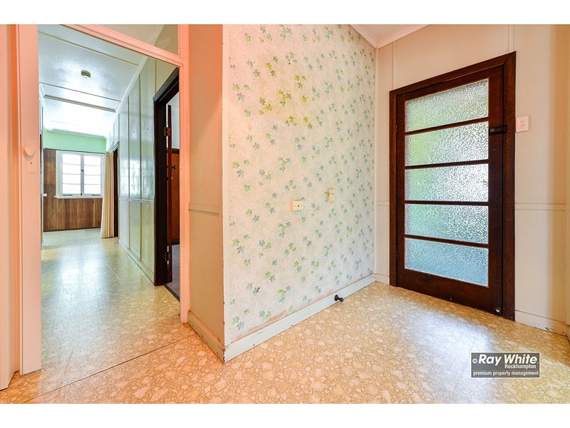 70 Wentworth Terrace, The Range QLD 4700