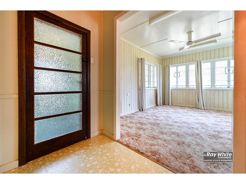 70 Wentworth Terrace, The Range QLD 4700
