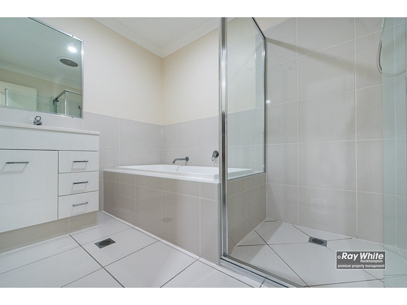 13A Rosedale Street, Parkhurst QLD 4702