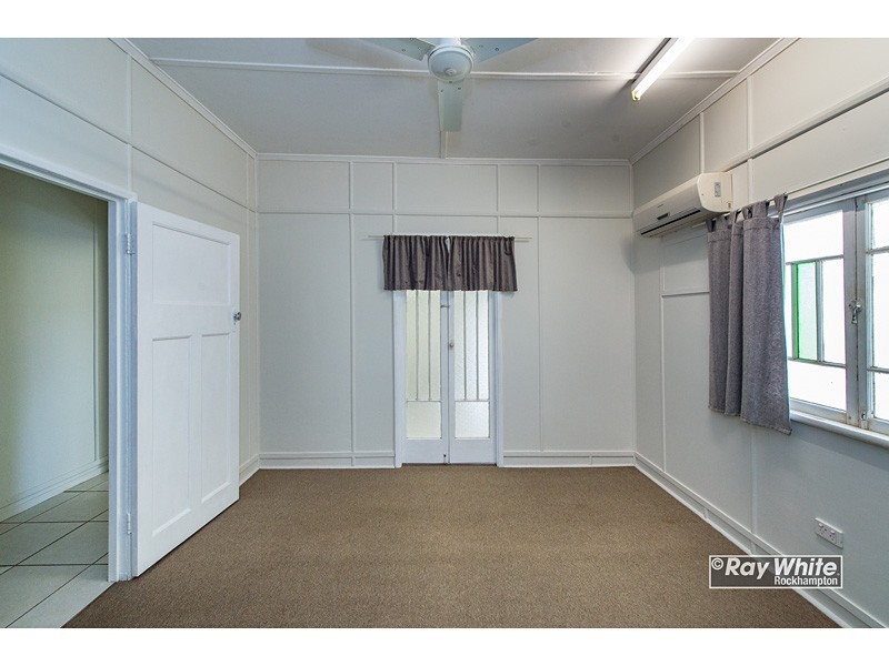 59 Evans Street, Berserker QLD 4701