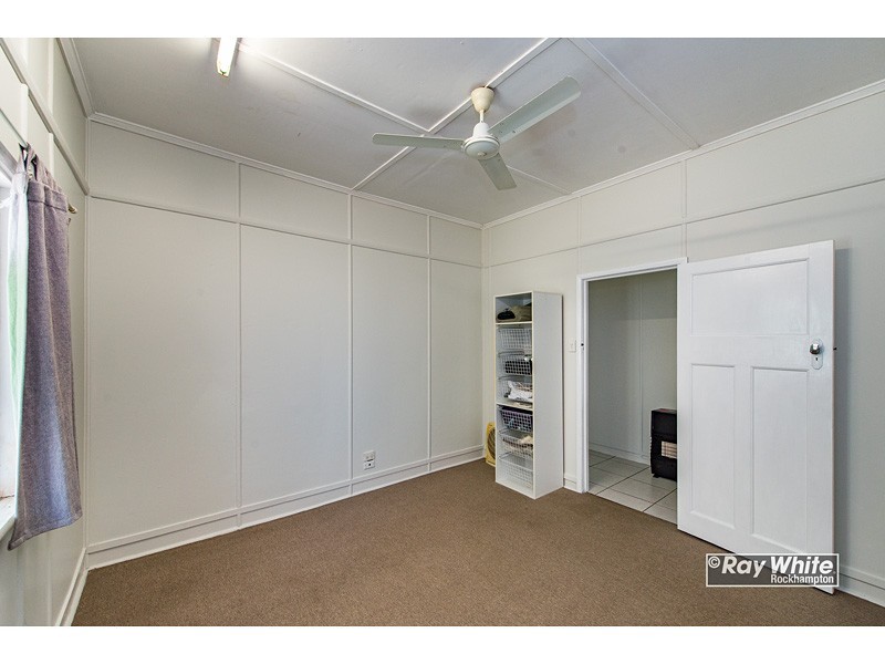 59 Evans Street, Berserker QLD 4701