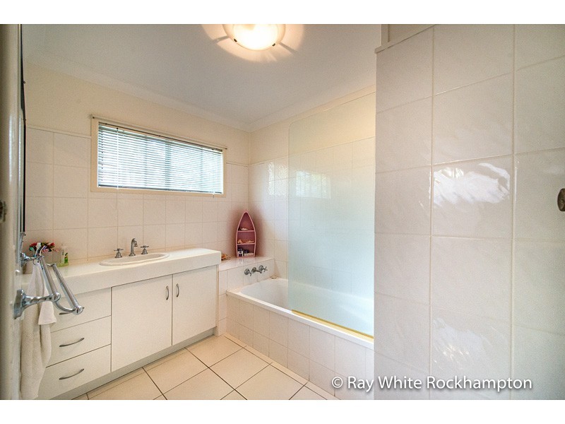 353 Hobler Avenue, Frenchville QLD 4701