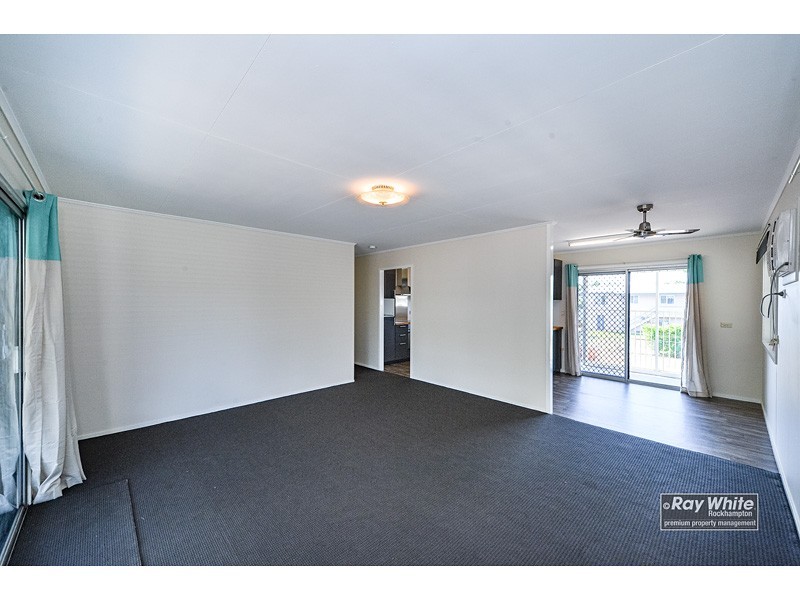 53 Menzies Street, Park Avenue QLD 4701
