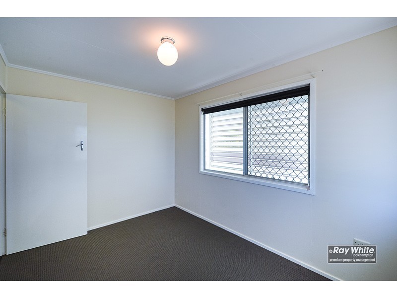 53 Menzies Street, Park Avenue QLD 4701