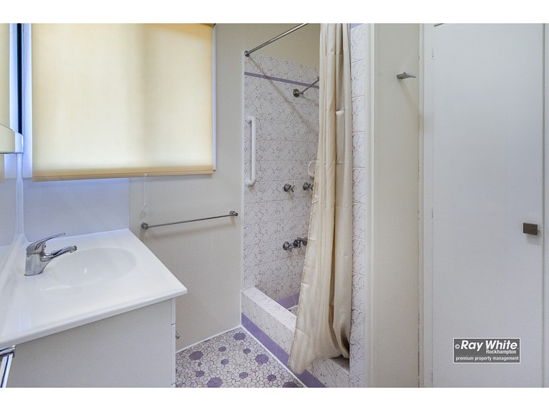 53 Menzies Street, Park Avenue QLD 4701