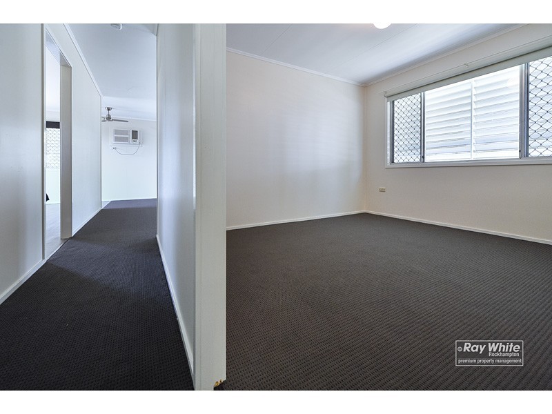 53 Menzies Street, Park Avenue QLD 4701