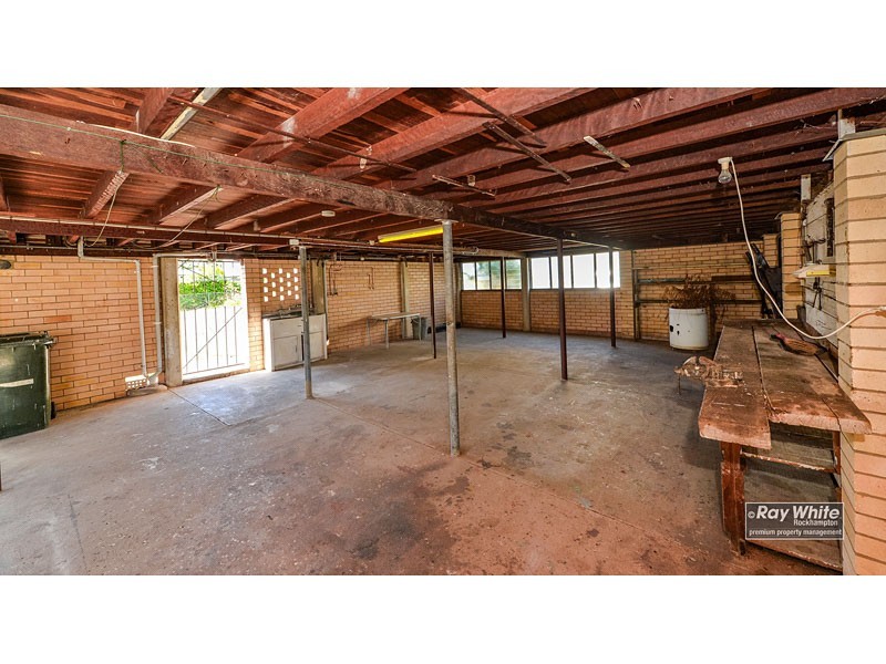 53 Menzies Street, Park Avenue QLD 4701