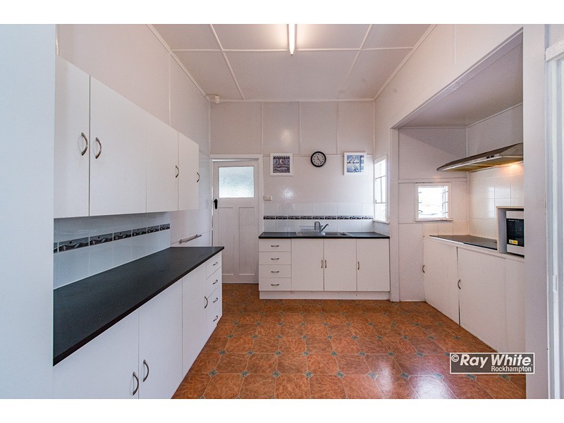 7 Dally Street, Wandal QLD 4700