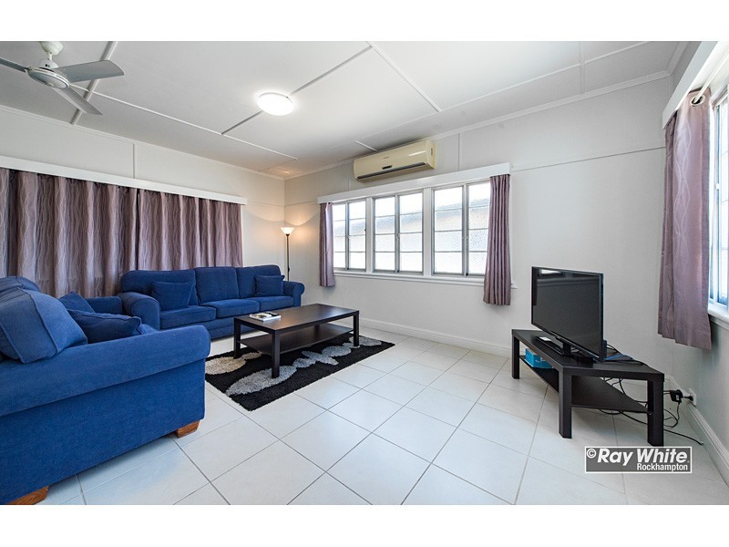 24 Charles Street, Berserker QLD 4701