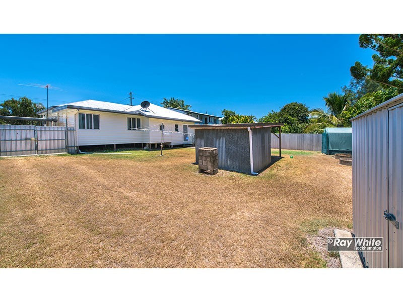 24 Charles Street, Berserker QLD 4701