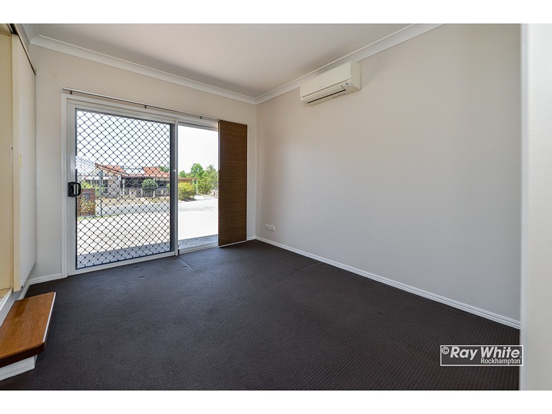 6 Stawell Court, Berserker QLD 4701