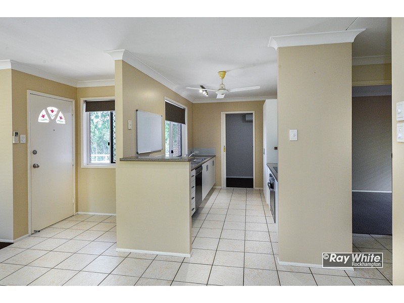 6 Stawell Court, Berserker QLD 4701