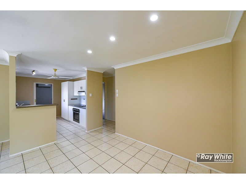 6 Stawell Court, Berserker QLD 4701