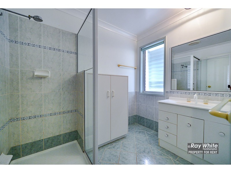 22/100 Victoria Place, Berserker QLD 4701