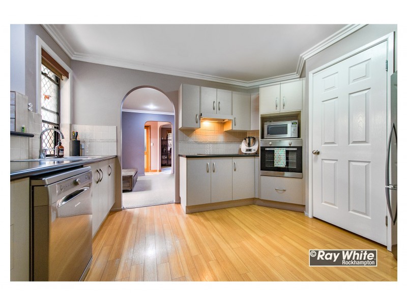 22 Turner Court, Parkhurst QLD 4702