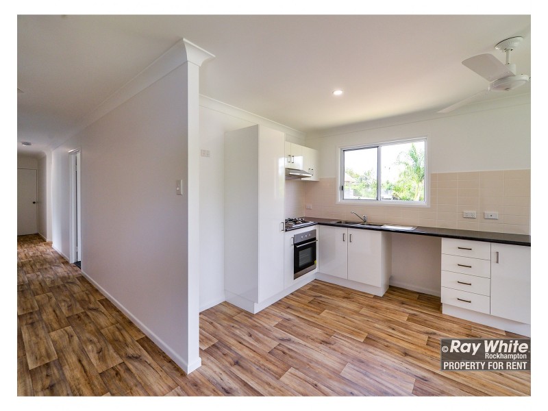 8 Athelstane Terrace, The Range QLD 4700