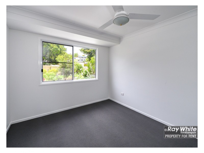 8 Athelstane Terrace, The Range QLD 4700