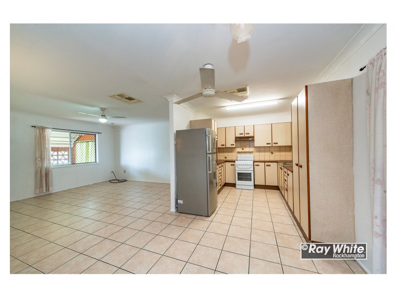 227 Alexandra Street, Kawana QLD 4701