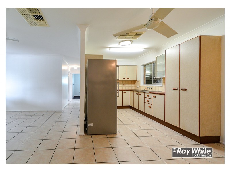 227 Alexandra Street, Kawana QLD 4701