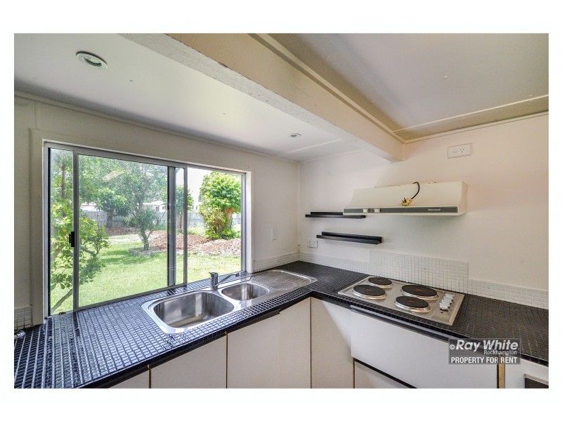 190 Mostyn Street, Berserker QLD 4701