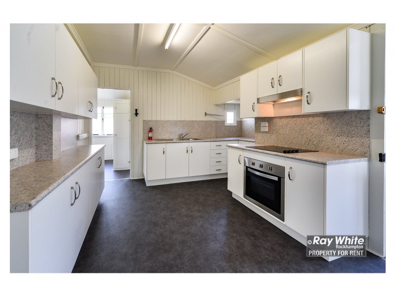 58 Elphinstone Street, Berserker QLD 4701