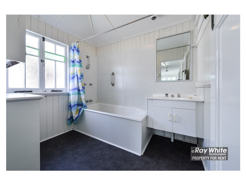 58 Elphinstone Street, Berserker QLD 4701