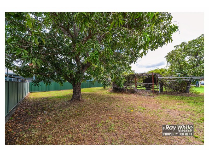 58 Elphinstone Street, Berserker QLD 4701