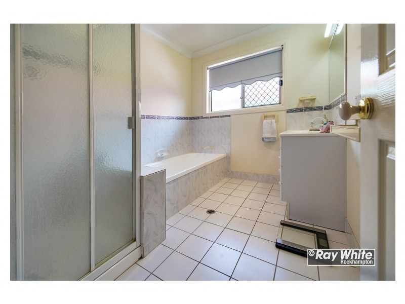 46 MacGregor Street, The Range QLD 4700