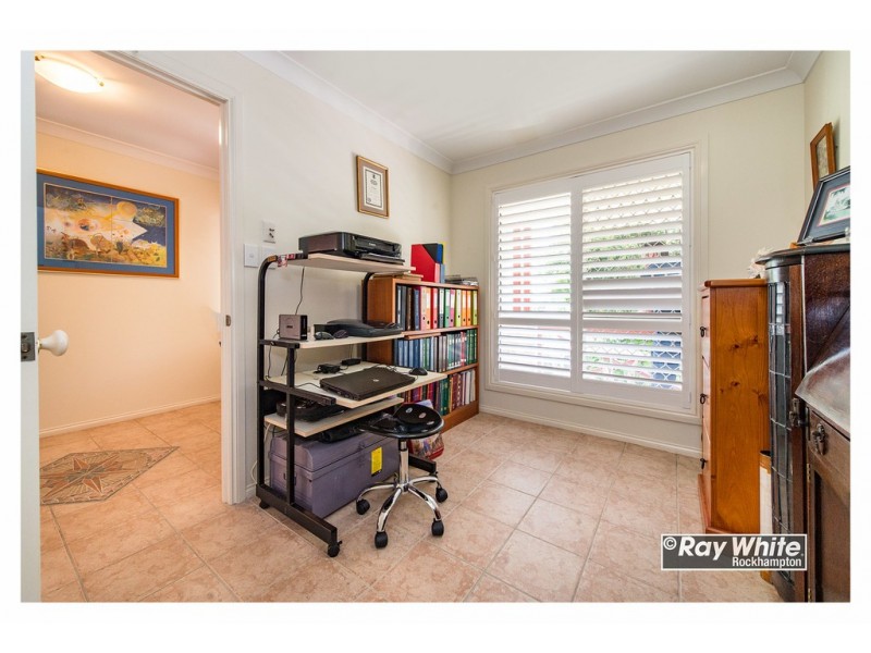 46 MacGregor Street, The Range QLD 4700