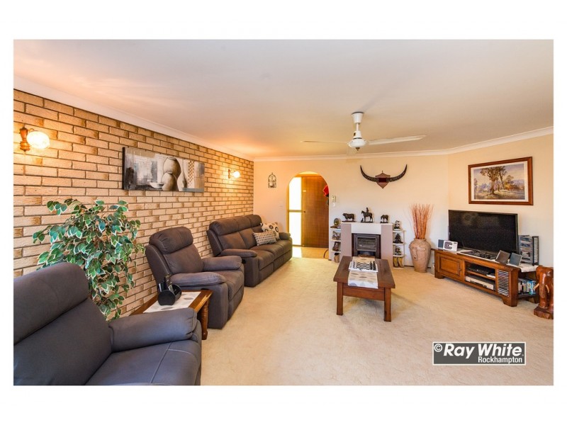 37 Watts Road, Gracemere QLD 4702