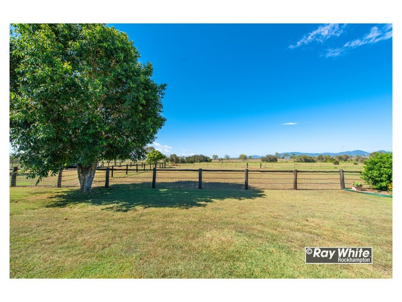 37 Watts Road, Gracemere QLD 4702