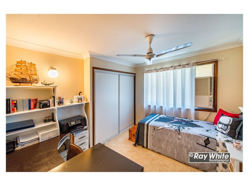 37 Watts Road, Gracemere QLD 4702